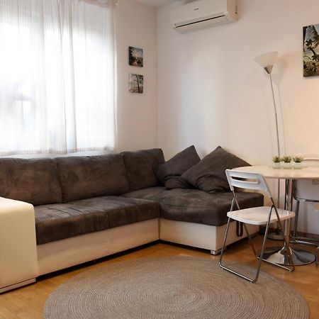 Barbara Apartment Zagreb Bagian luar foto